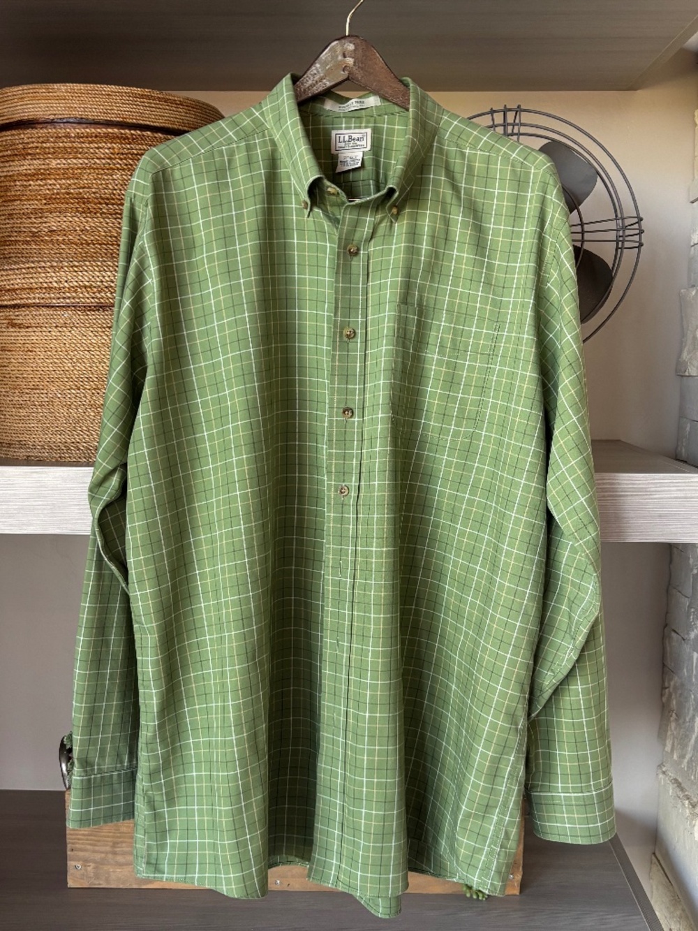 L.L. Bean Mens 100% Cotton Green Plaid Shirt  Size XL Tall
